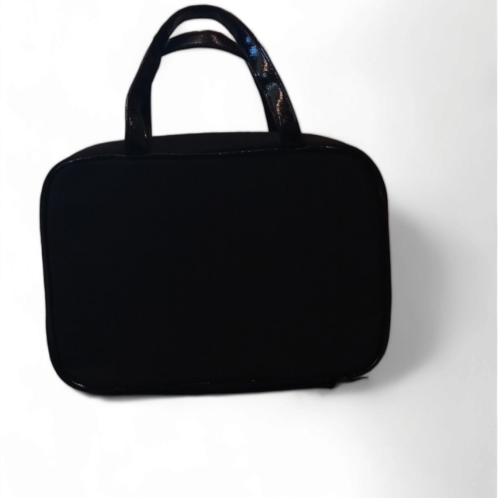 Victoria's Secret travel toiletry bag - Picture 2 of 5